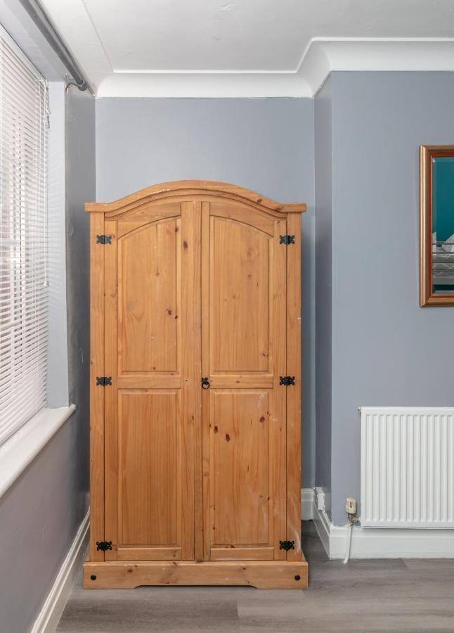Leeds City Centre Spacious House Free Parking And Wi-Fi 외부 사진
