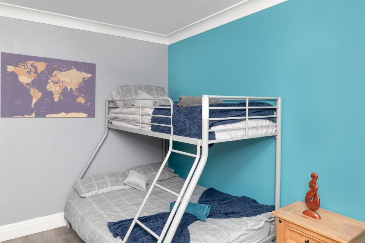 Leeds City Centre Spacious House Free Parking And Wi-Fi 외부 사진
